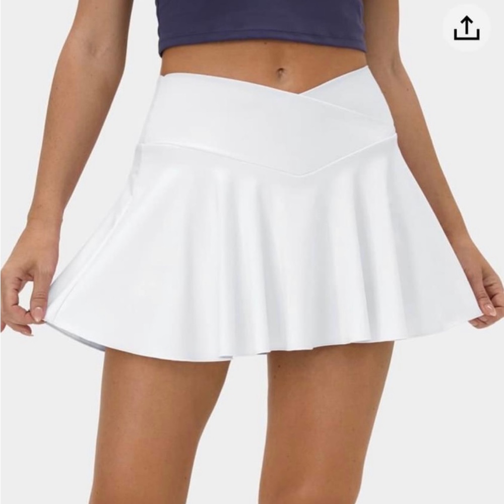Halara White Crossover Waist Tennis Skirt Side Pocket